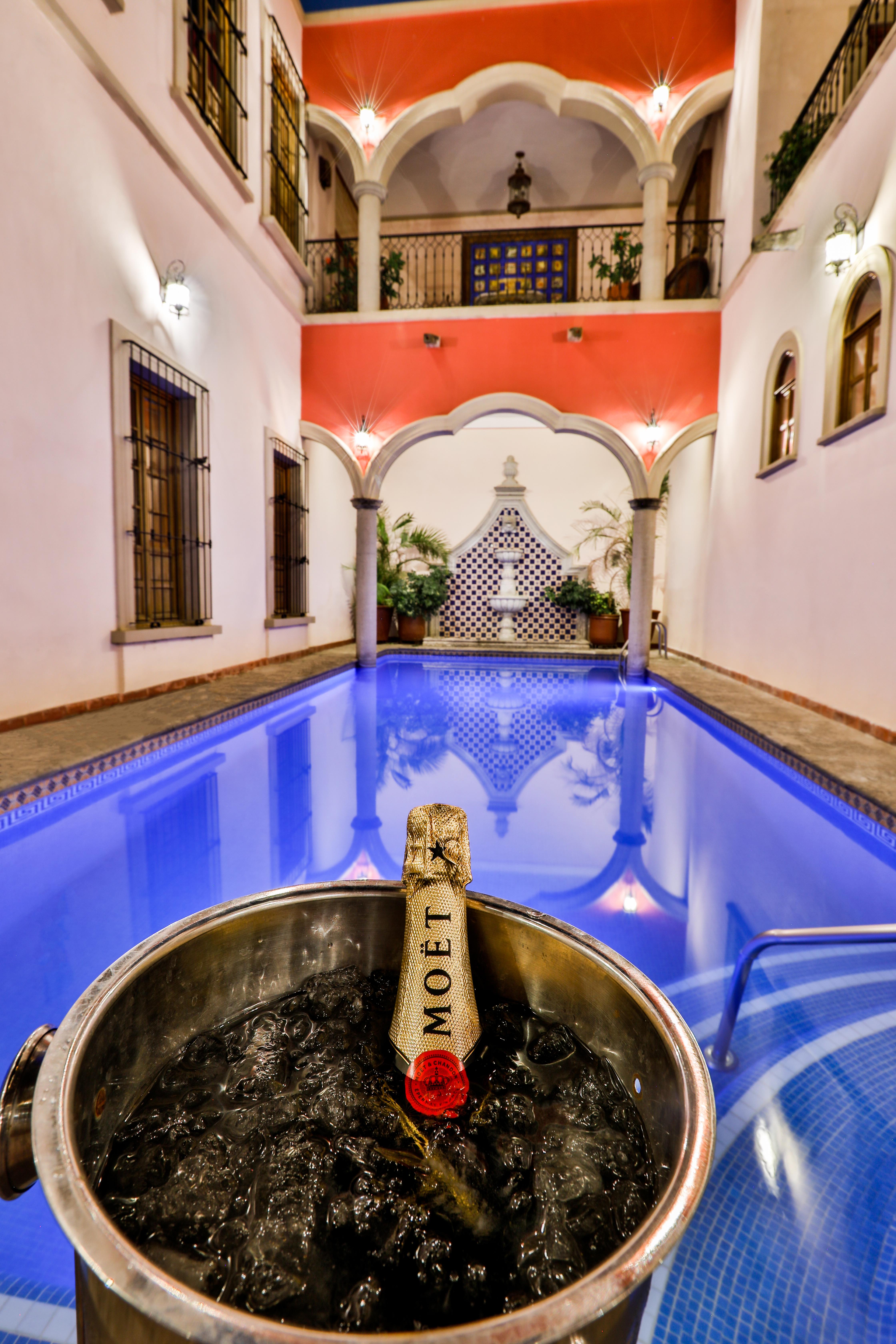 Gran Casa Sayula Galeria & Spa Экстерьер фото